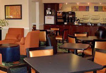 Fairfield & By Marriott Pittsburgh Hotel New Stanton